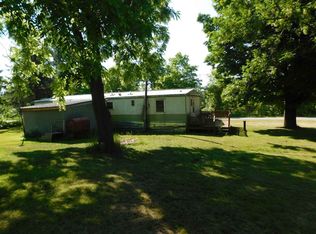 106 Pleasant Valley Rd, Hammond, NY 13646