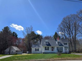 79 Maple Ave, Atkinson, NH 03811