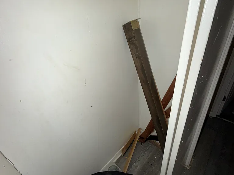 2 E Adams Dr — Photo 1