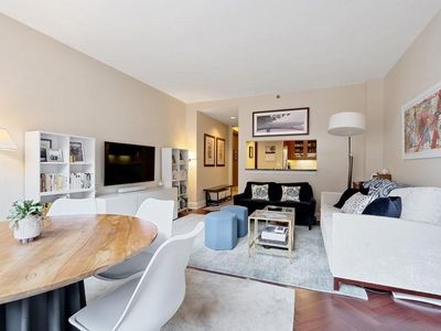 1 Charles St S UNIT 805, Boston, MA, 02116