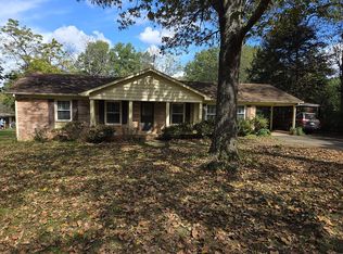 3609 Castleton Rd, Greensboro, NC 27406