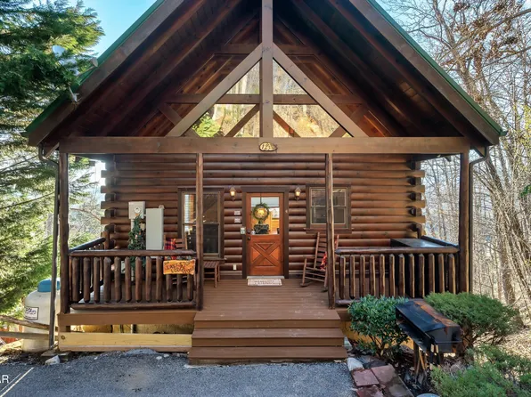 2251 Upper Middle Creek Rd #12, Sevierville, TN 37876