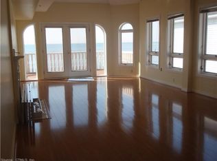 85 Merwin Ave APT 3J, Milford, CT 06460