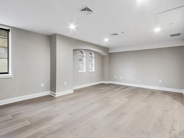 222 Rittenhouse — Photo 25