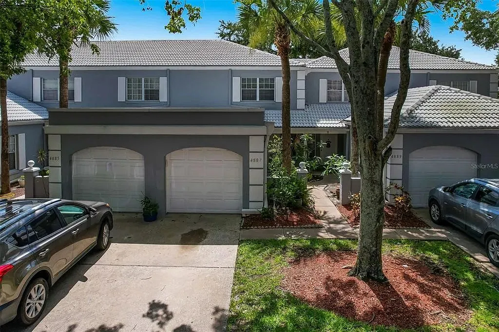 2 bed, 2.5 bath, 1228 sqft, $2,100 — Photo 4