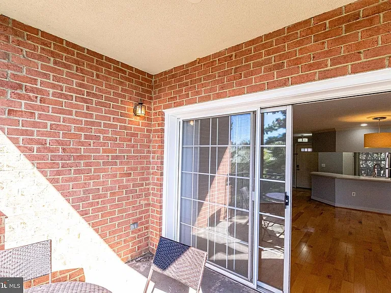 6924 Fairfax Dr #308 — Photo 22