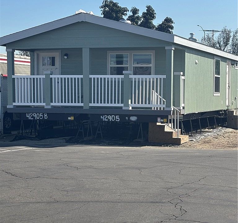 1st image of 10550 Dunlap Crossing Rd Spc 27