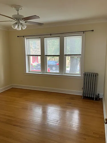 5415 W Wellington Ave #1 Photo 1