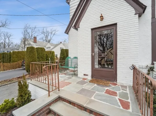 55 Floyd Rd, Verona Twp., NJ 07044