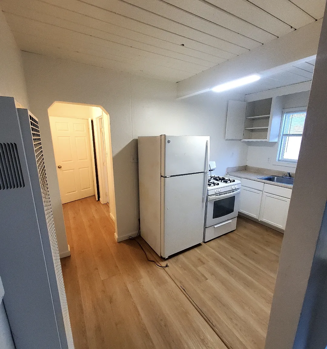 2021 Riley Ct — Photo 4