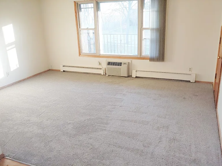 4284 S Whitnall Ave #7 — Photo 10