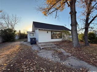 108 2nd Ave S, Macrorie, SK S0L2E0