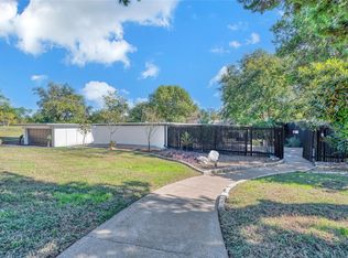2605 Mount Carmel Dr, Waco, TX 76710