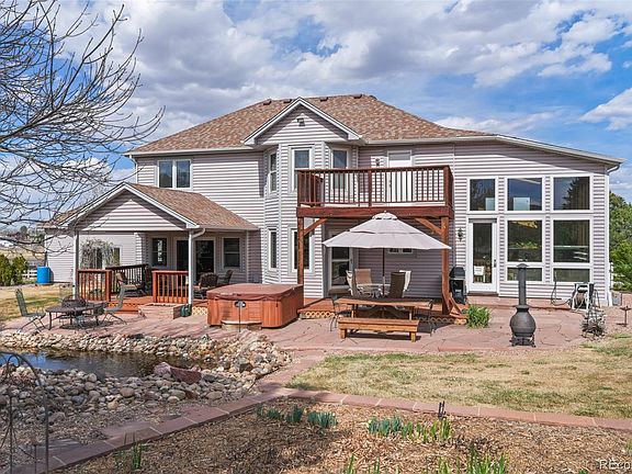 2nd image of 14871 Mariposa Court