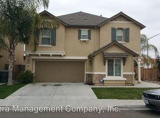 649 Pear St, Madera, CA 93638