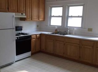 40 College Ave APT C, Poughkeepsie, NY 12603
