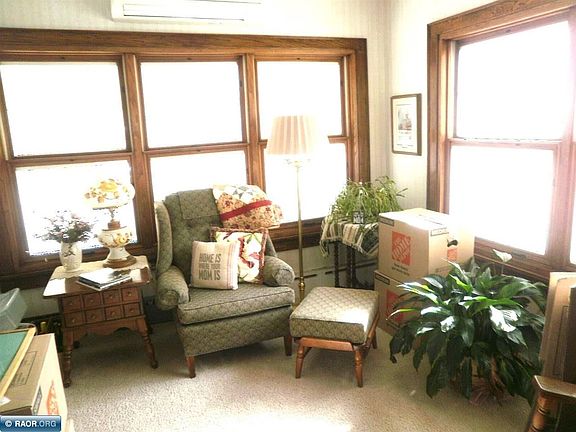 5th image of 2122 E 5th St