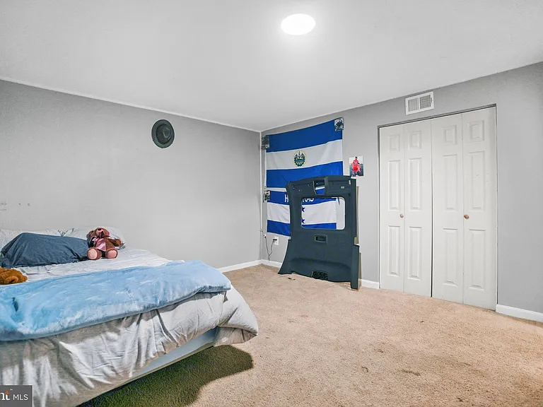 7518 Bentree Rd — Photo 17