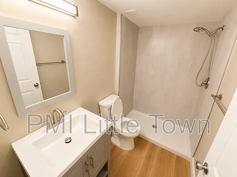 5561 S Cedar St — Photo 31