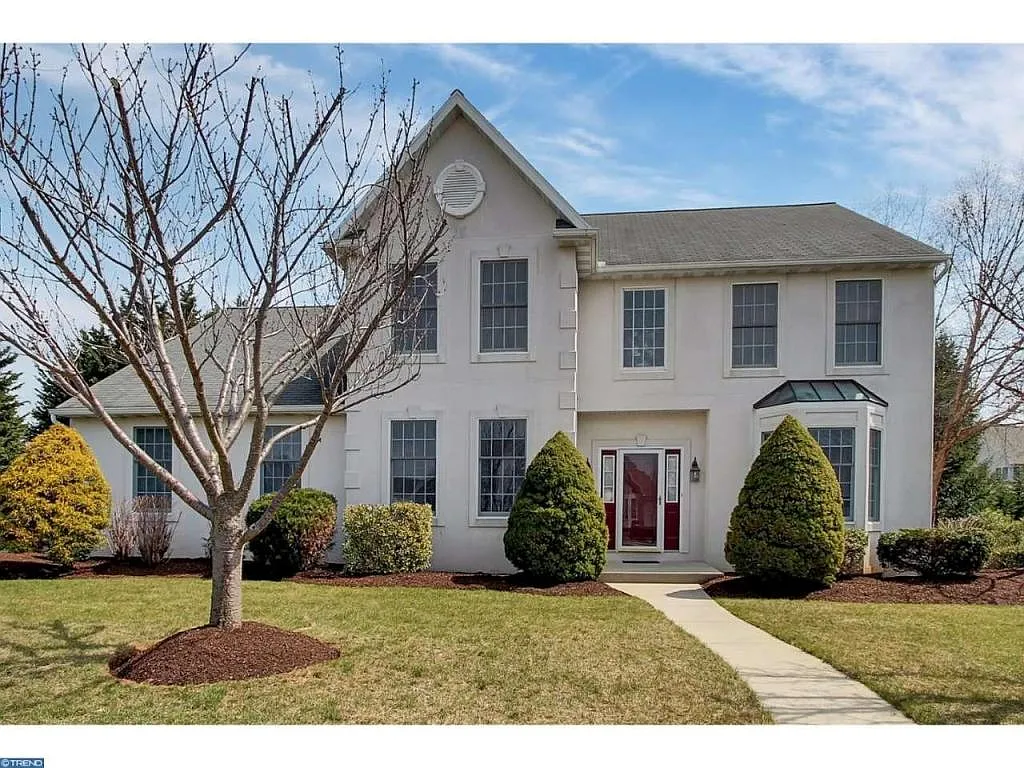 128 Kathleen Ln photo 1