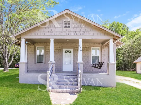 129 Lindbergh St, Winston Salem, NC 27104
