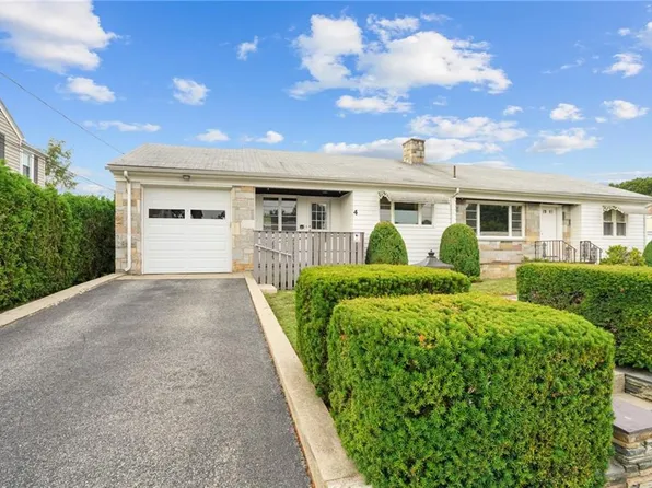 4 Shepard Ave, North Providence, RI 02904
