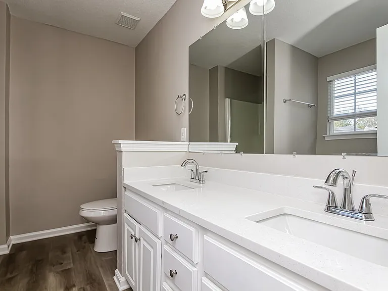 8534 Appledale Dr — Photo 12