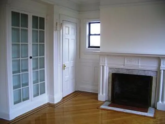 Rented by Corcoran | media 32