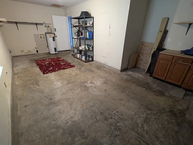 7935 Dartmoor Dr — Photo 18