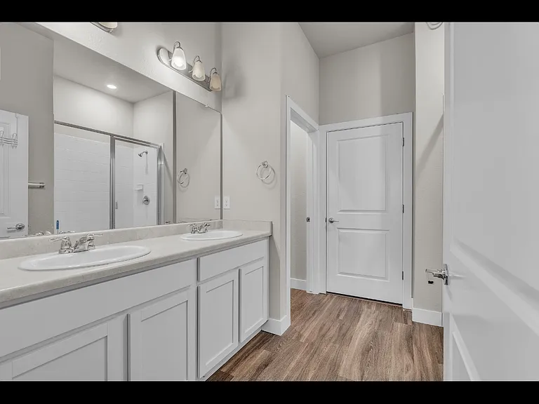 14341 E Tennessee Ave #104 — Photo 11