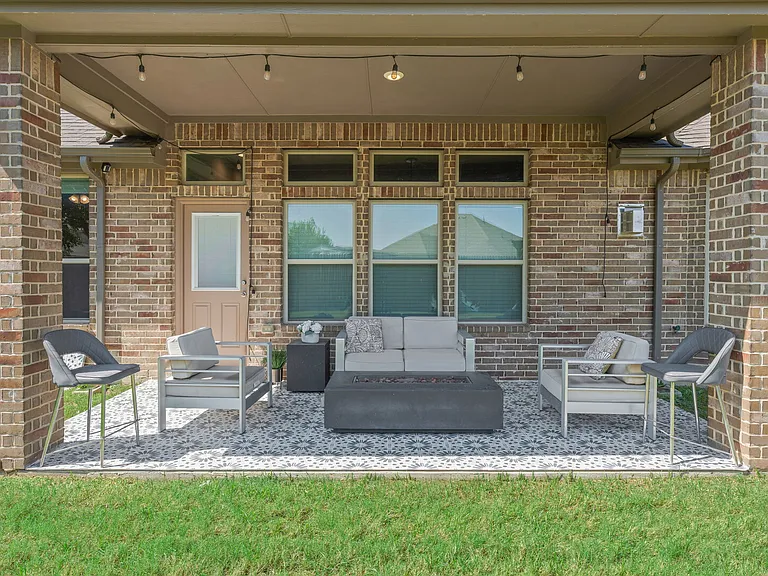 Longbow Ln — Photo 44