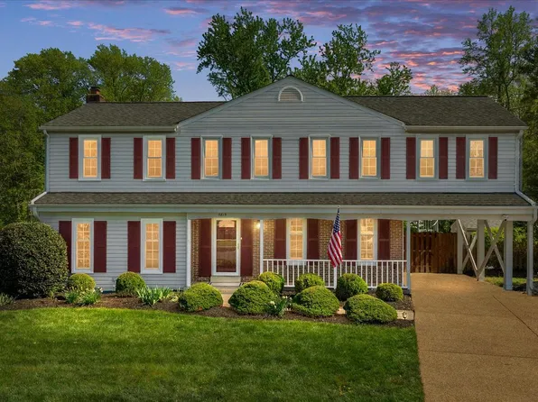 5815 Ottawa Rd, Centreville, VA 20120