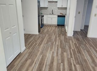 80 Stanton St APT 33, Worcester, MA 01605