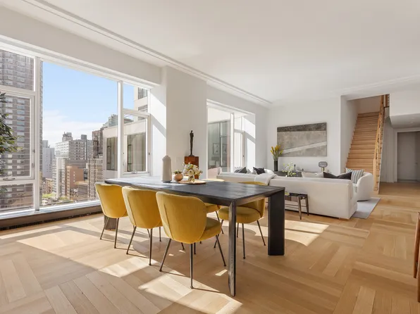 1289 Lexington Avenue 18C image 1 of 18