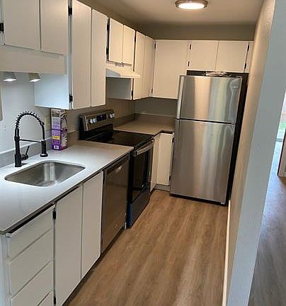 5th image of 12231 117th Ave E #12231