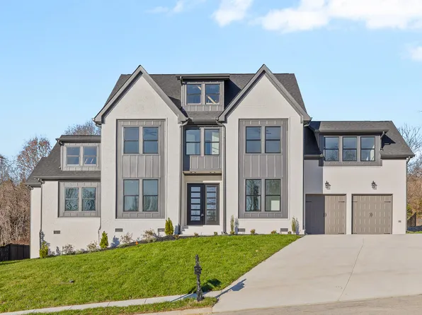 9229 Hartly Pl, Ooltewah, TN 37363