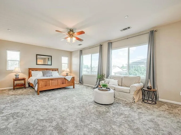 3816 N Carriage Ave — Photo 13