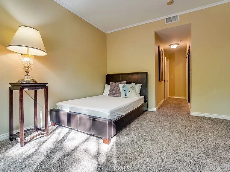 501 E Del Mar Blvd #202 — Photo 44