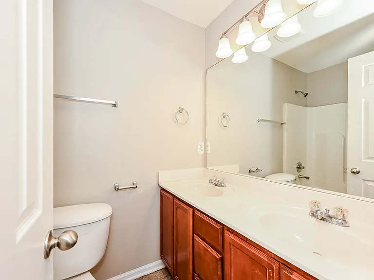 8021 Logan Dr — Photo 14