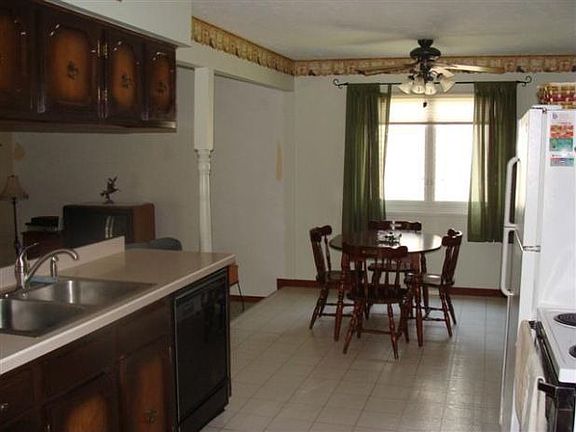 4th image of 228 Bayshore Dr