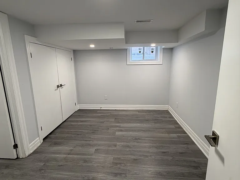 46 Dell Park Ave #1 — Photo 4