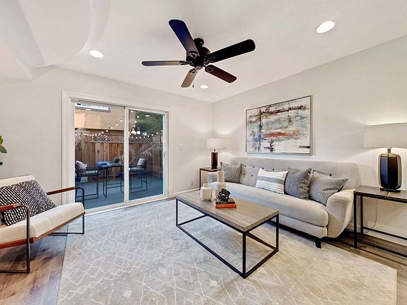 5th image of 6141 Camino Verde Dr APT E
