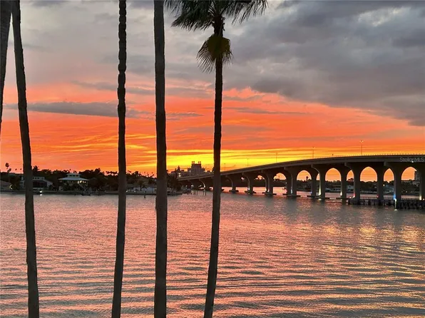 5901 Bahia Del Mar Cir APT 321, Saint Petersburg, FL 33715