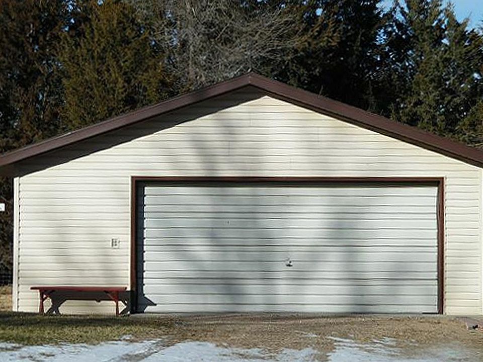 2nd image of 7240 N Twin Lakes