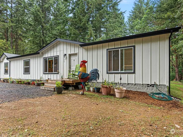 13275 Bandix Road SE, Olalla, WA 98359