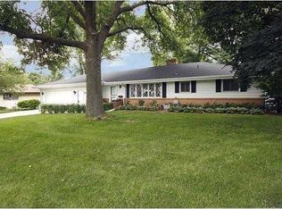 6125 Wynnwood Rd, Golden Valley, MN 55422