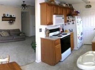 1221 S China Berry Ln, Fayetteville, AR 72704