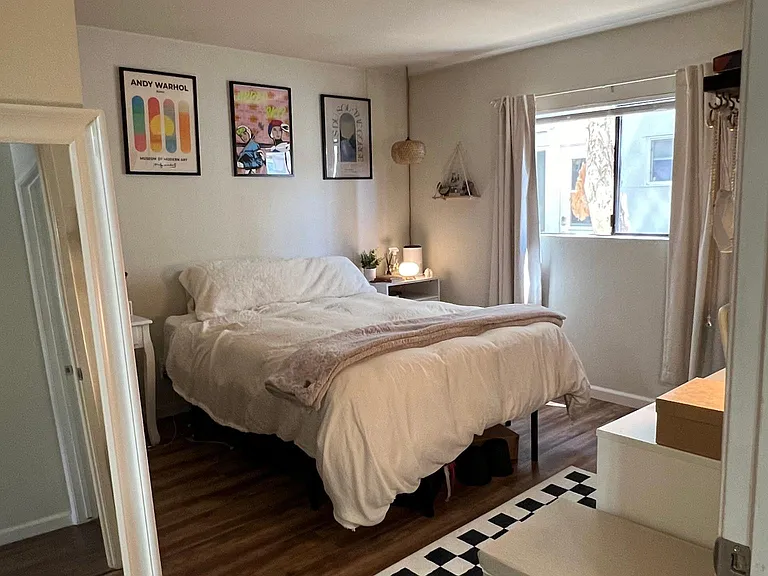 2240 Garnet Ave #1 — Photo 14