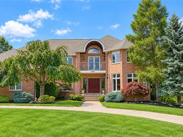 3008 Old Brainard Rd, Cleveland, OH 44124