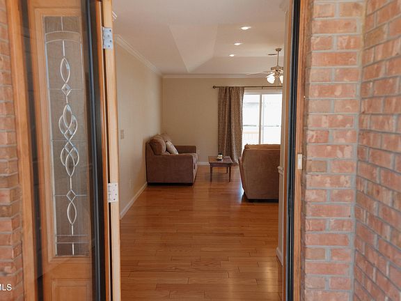 2nd image of 2100 Pleasant View Dr APT 204